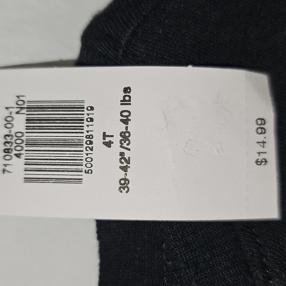 Old Navy Universal Wicked™ Unisex Graphic T-Shirt for Toddler 4T New - Picture 8 of 9